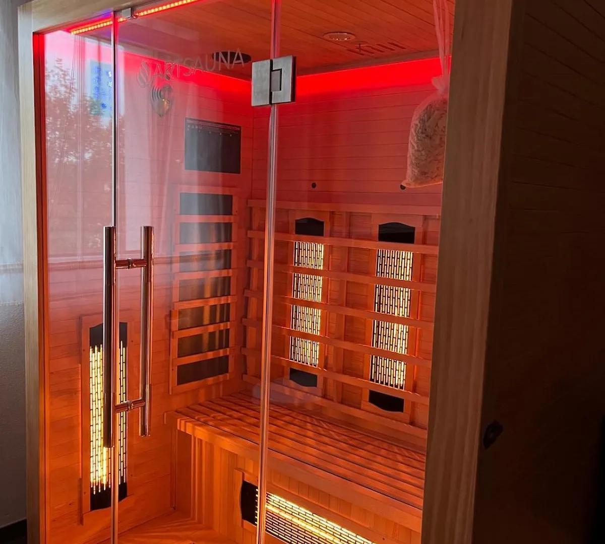 Apartament Neue Moderne Ferienwohnung Mit Infrarot Sauna Hengersberg