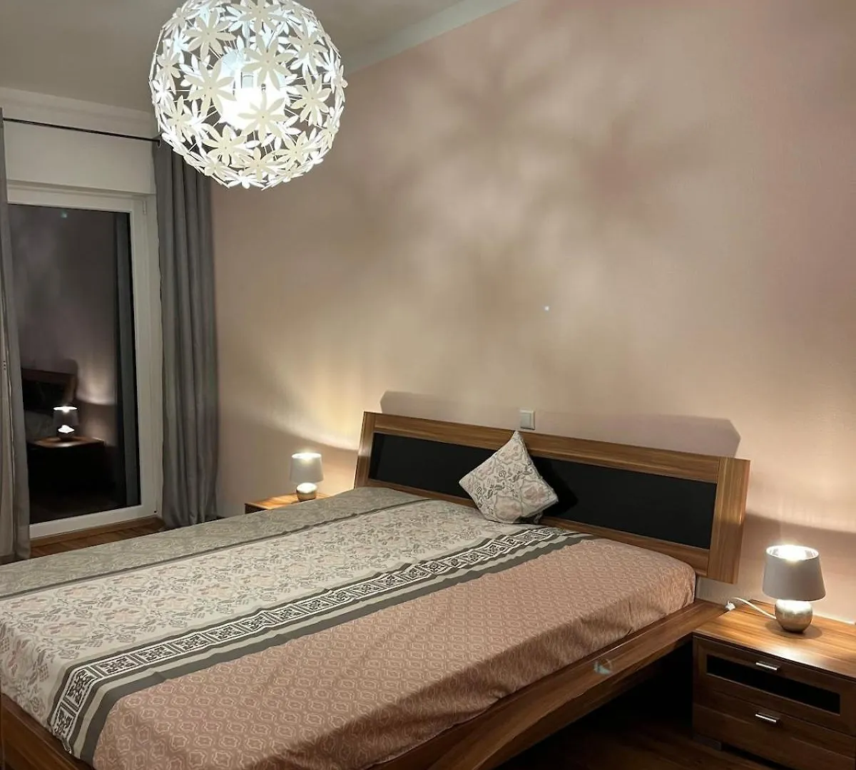 Neue Moderne Ferienwohnung Mit Infrarot Sauna Hengersberg 0*,  Niemcy